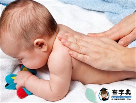 婴儿腹胀按摩图解 如何预防婴儿腹胀2
