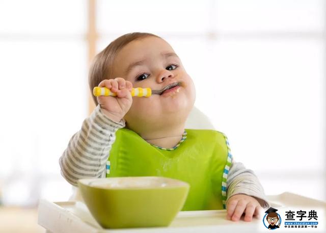 宝宝2岁前，这4种食物不要碰，越吃脾胃越差