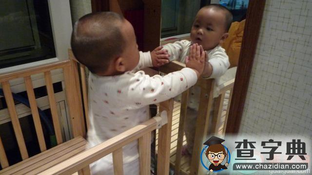 新生儿不能照镜子是真的吗？2