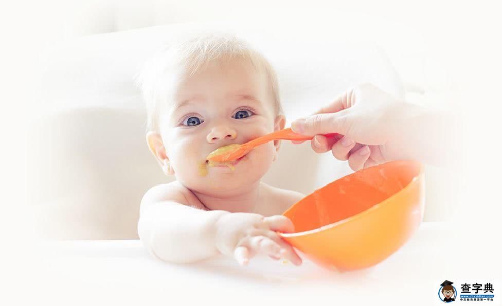 宝宝缺铁的4个明显特征，宝宝补铁，吃对维生素效果翻倍4
